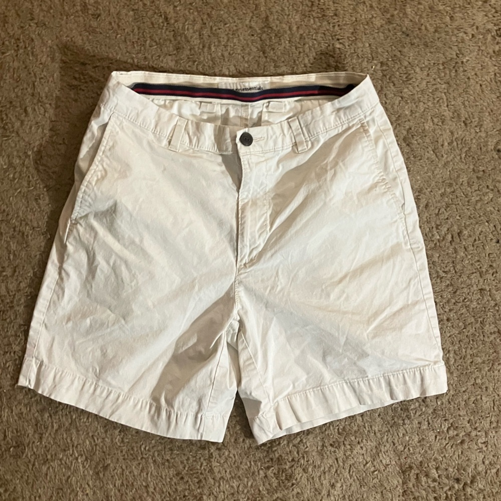 Amazon Essentials Men's Cream Flat Front Shorts